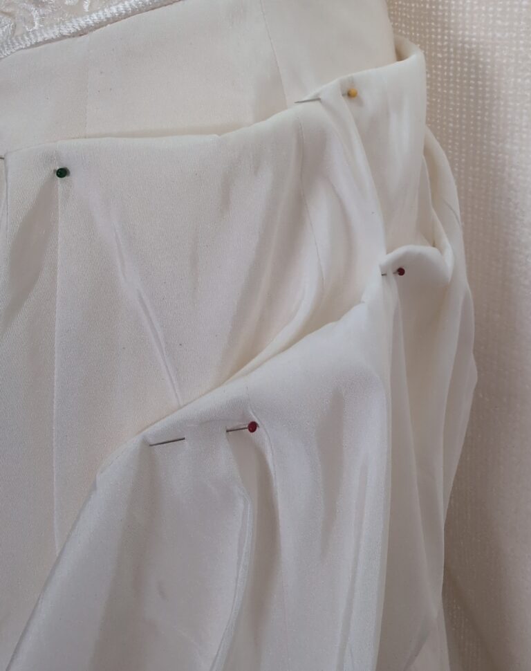Robe de mariée élégante sur-mesure, Maison Merise, showroom à Orléans